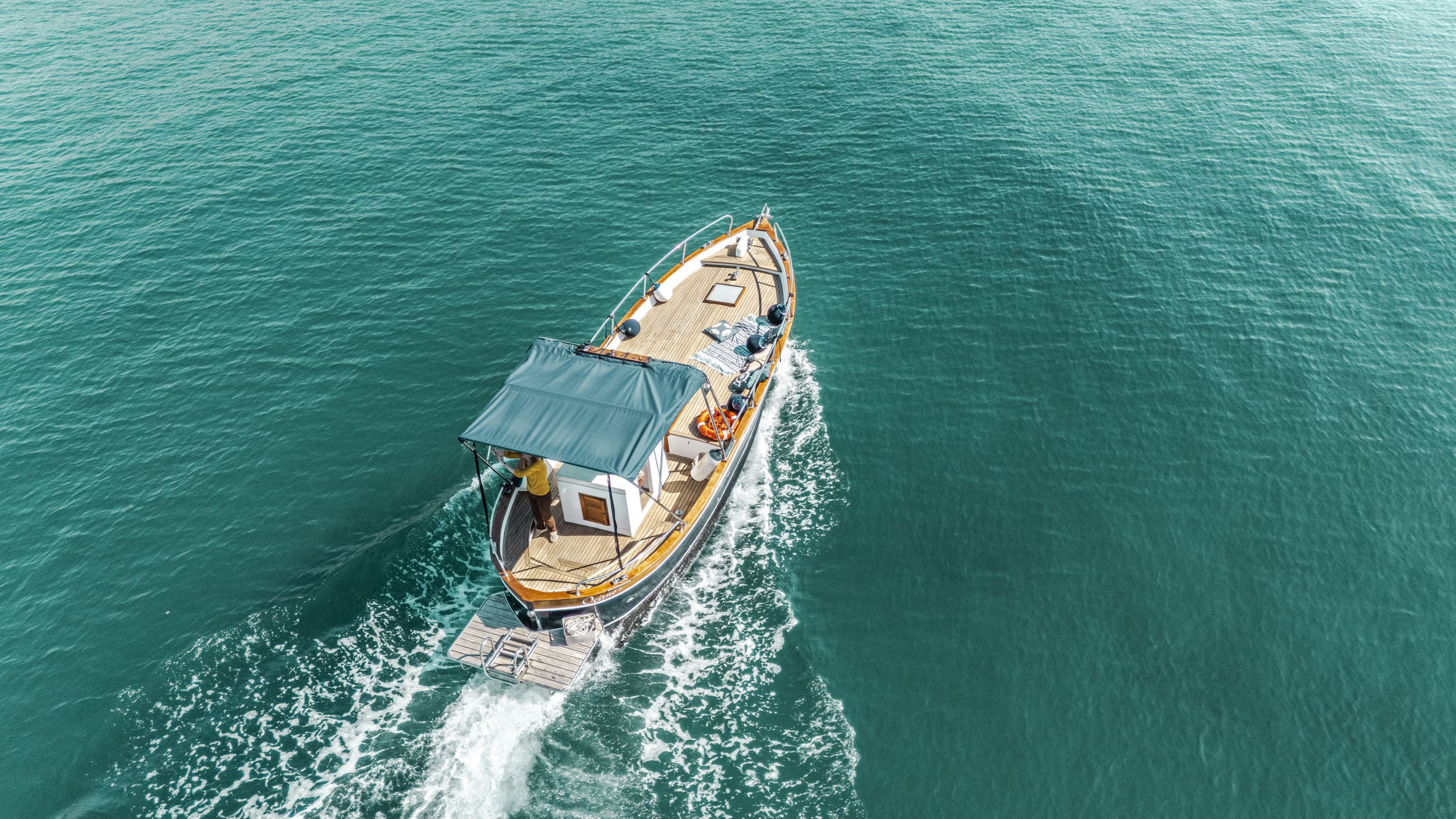 Charter Boat Taormina barca in navigazione